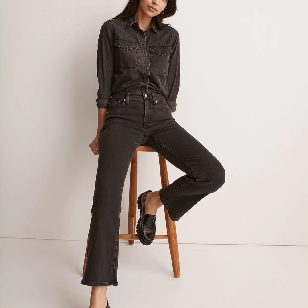 EUC Madewell Mid Rise Kick Out Crop - 27